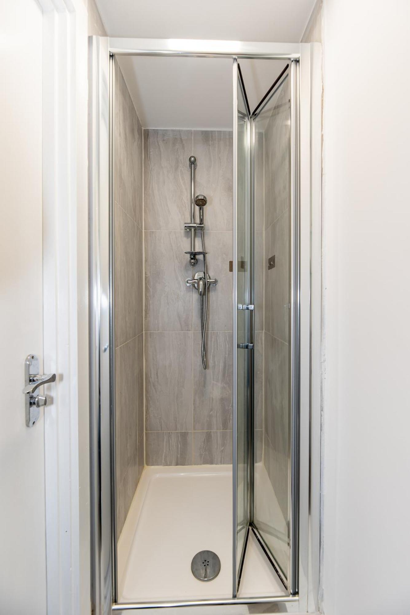 Small And Trendy Studio 3B Londres Extérieur photo